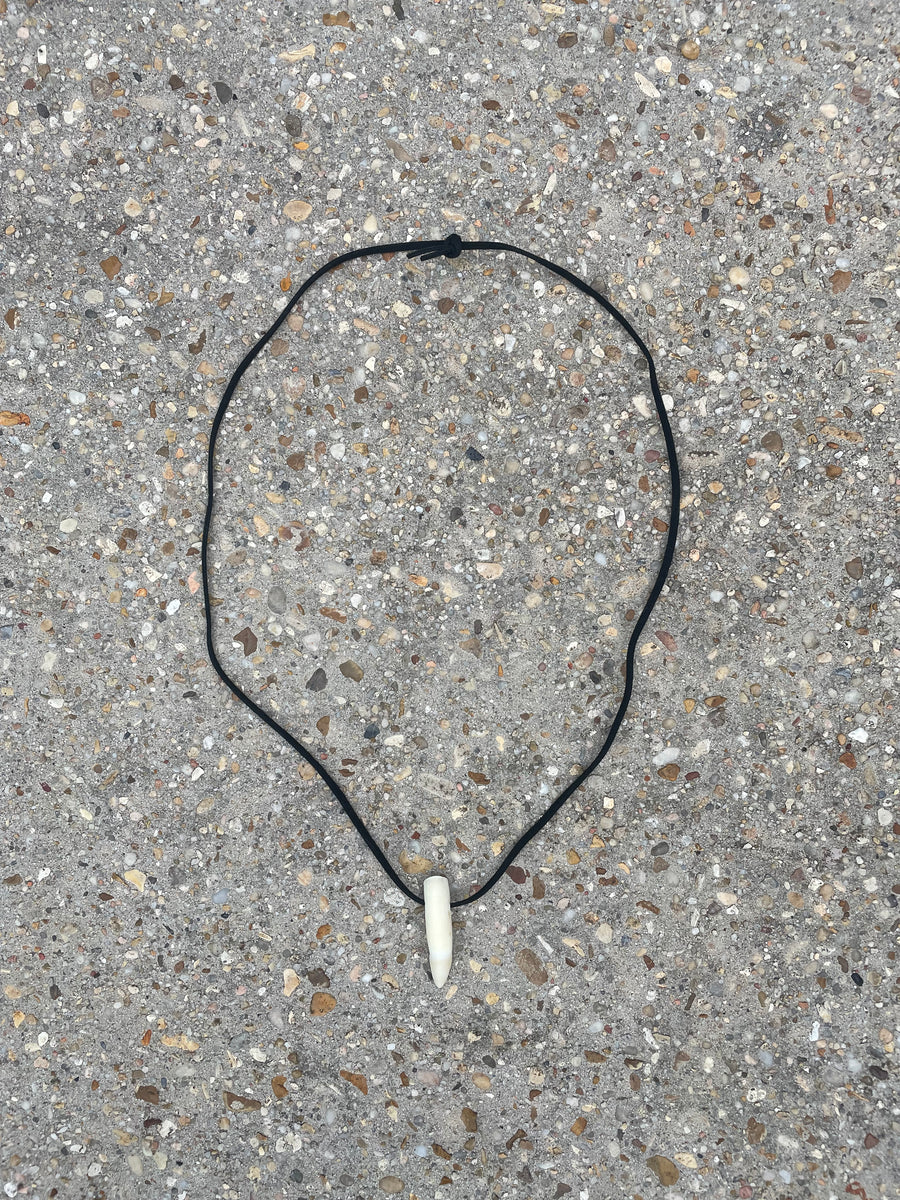 Alligator Tooth Necklace -  Canada